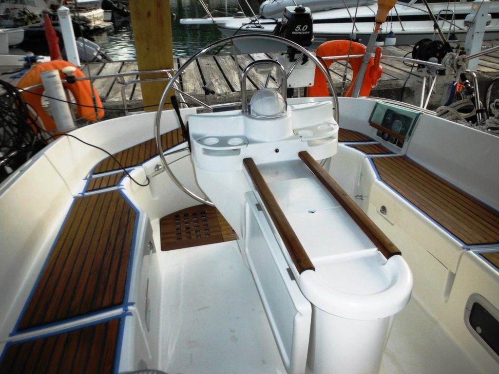 Cockpit | Chao Lay | Bluewater Sailing